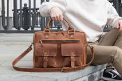 Містка чоловіча сумка ручної роботи Buffett для ноутбука та речей