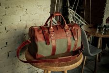 Спортивна сумка Сафарі з натуральної шкіри та канвасу Спортивна сумка Сафарі з натуральної шкіри та канвасу
