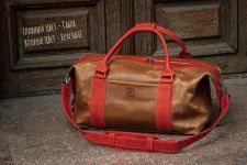 Кожаная мужская сумка для спорт зала табачного цвета