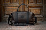 Кожаная мужская сумка для ручной клади коричневого цвета Кожаная мужская сумка для ручной клади коричневого цвета