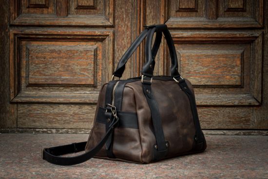 Кожаный мужской саквояж из винтажной кожи Кожаный мужской саквояж из винтажной кожи
