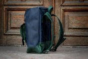 Кожаный мужской спортивный рюкзак зеленого цвета