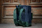 Кожаный мужской спортивный рюкзак зеленого цвета