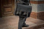 Leather men's briefcase Bronx for laptop and documents
