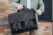 Business briefcase Bronx made of genuine leather for men Business briefcase Bronx made of genuine leather for men