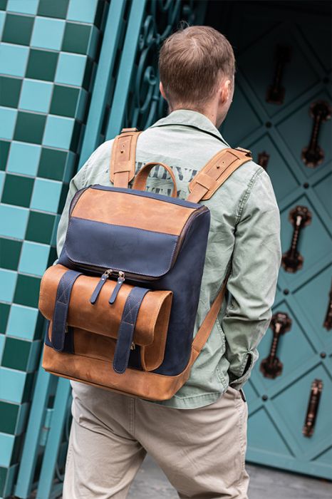 Vintage california backpack made of genuine leather Vintage california backpack made of genuine leather