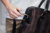 Чоловіча шкіряна сумка СтильМен для ноутбука та документів